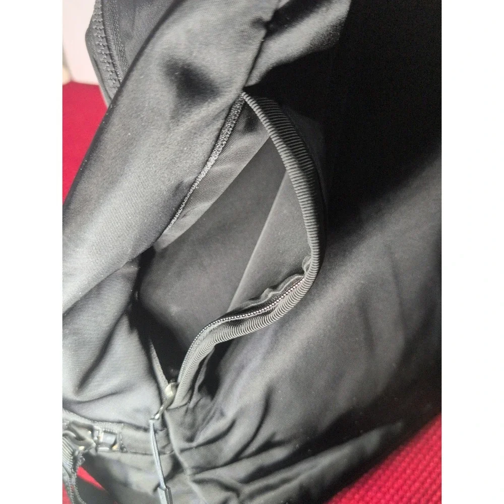 Lululemon Go Lightly Backpack Black Multi-pocket Water Repel Multi-Pocket